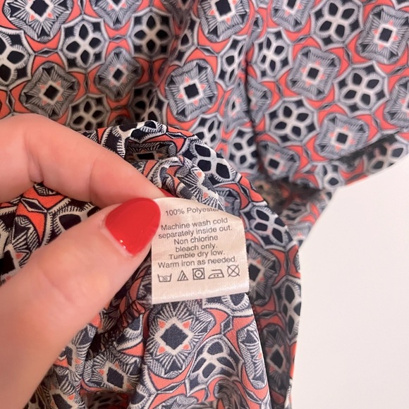 J. Crew Short Sleeve Print Blouse - Picture 8 of 8